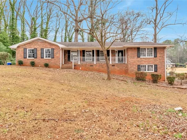 4290 Newcastle Cir, Lithonia, GA 30038