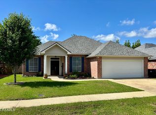 123 Pinnacle Dr, Youngsville, LA 70592