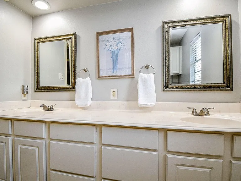 1015 Kanah Ln — Photo 28