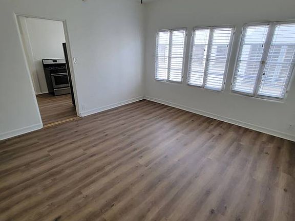 4th image of 8517 Horner St