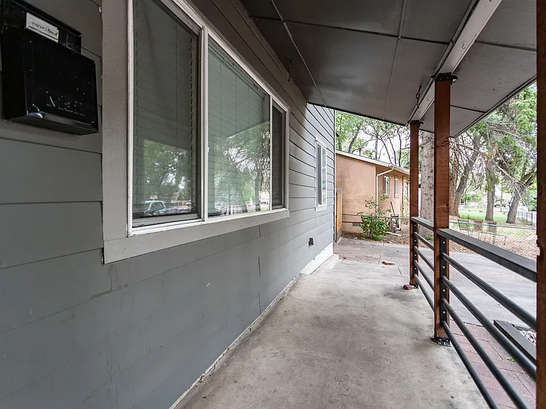 1005 Norwood Ave — Photo 34