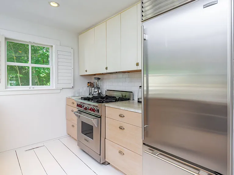 19 Grand St — Photo 12