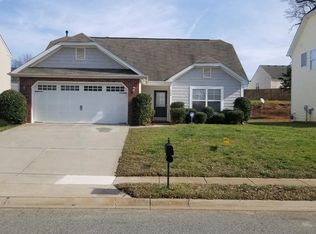 140 Farm Springs Dr, Mount Holly, NC 28120