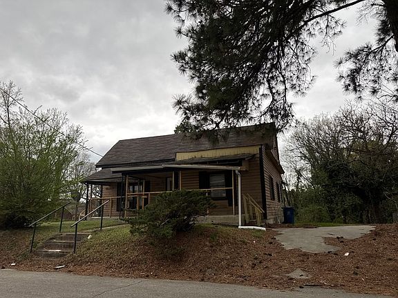 4th image of 1403 Fay St