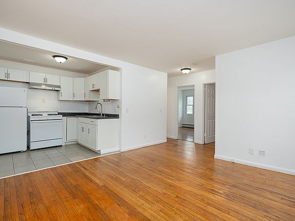 3rd image of 1525 Route 208 APT 12