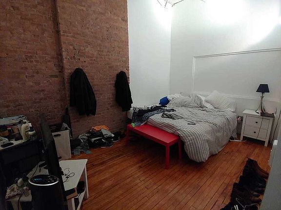 5th image of 579 Broadway APT 3A