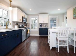 18 Willow St, Providence, RI 02909