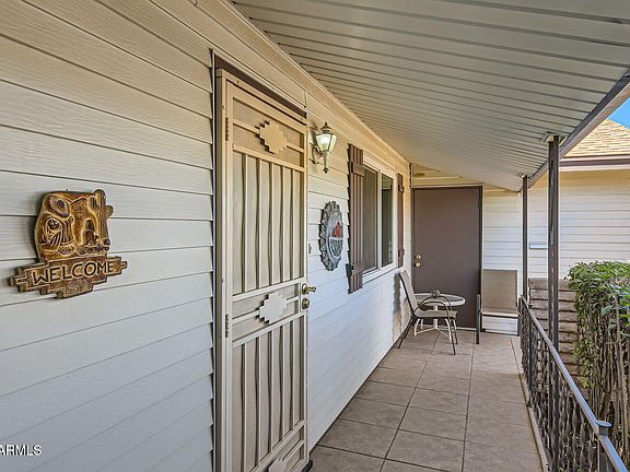 3rd image of 10637 W Crosby Drive