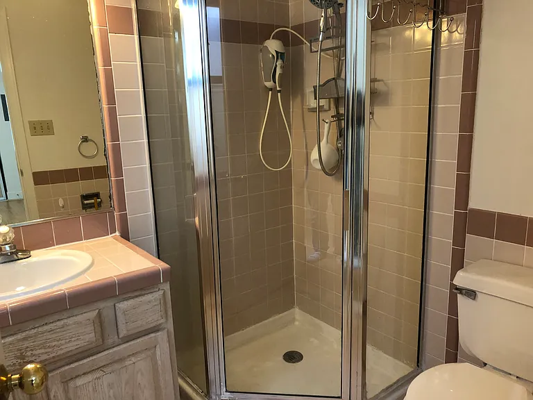 1633-1639 Taraval St #205 — Photo 8