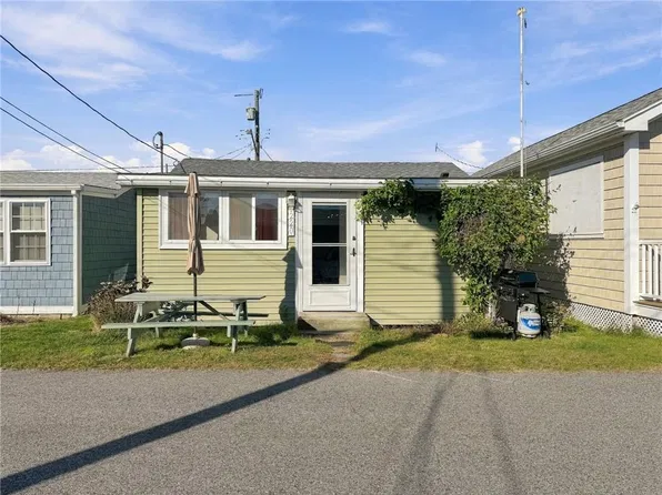 854-L220 Matunuck Beach Rd, Wakefield, RI 02879