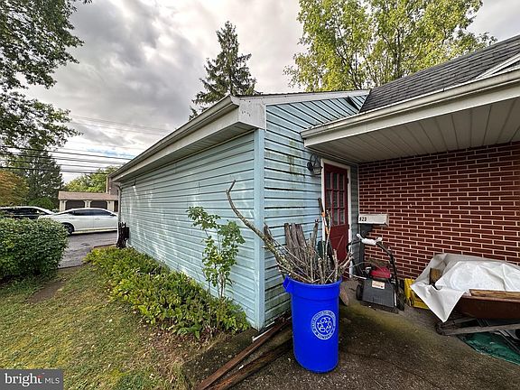 4th image of 923 Wertzville Rd
