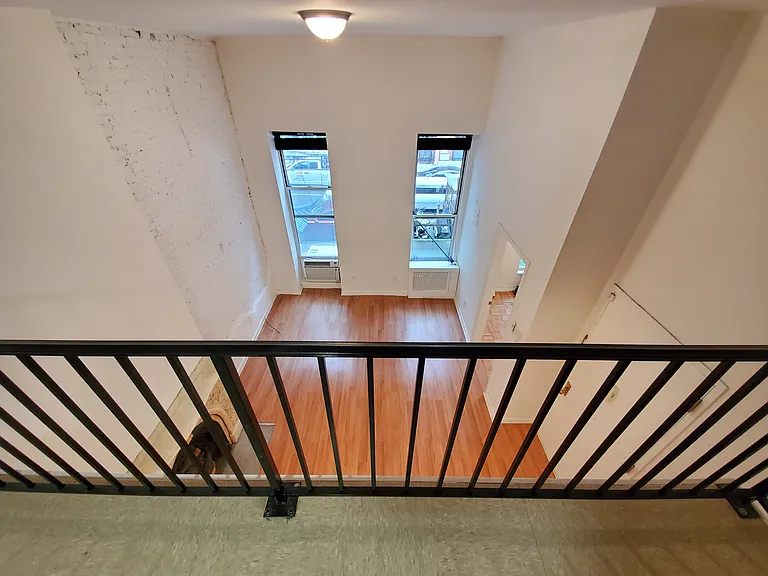 116 E 31st St #2G — Photo 9