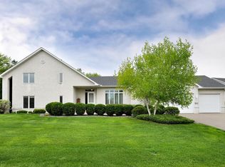 4845 Harbor Ln N, Plymouth, MN 55446