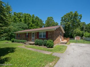 2371 Greenbriar Rd, Mount Washington, KY 40047