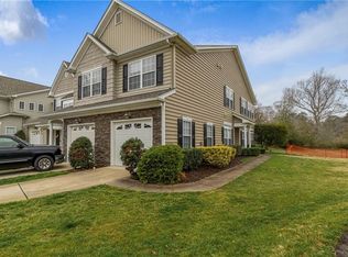 1709 Gunston Dr, Suffolk, VA 23434