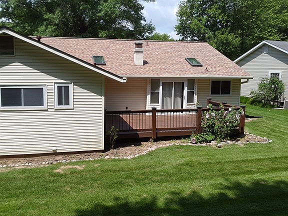 2nd image of 820 Justerini Dr