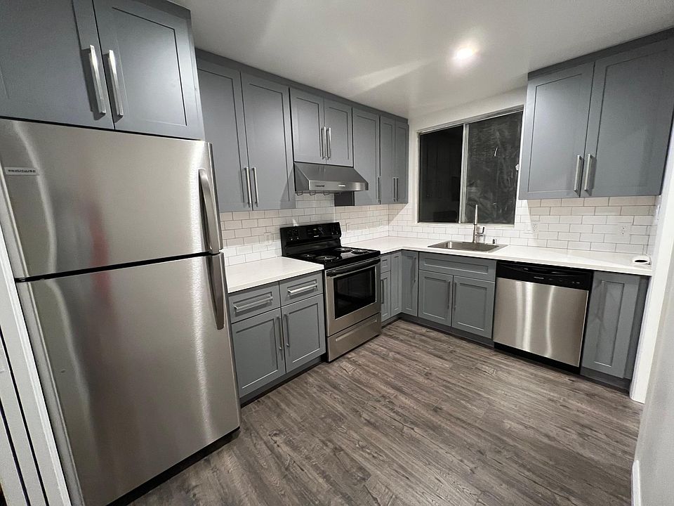 1st image of 1339 10th Ave #3