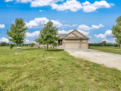 21175 SW Meadowlark Rd, Douglass, KS, 67039