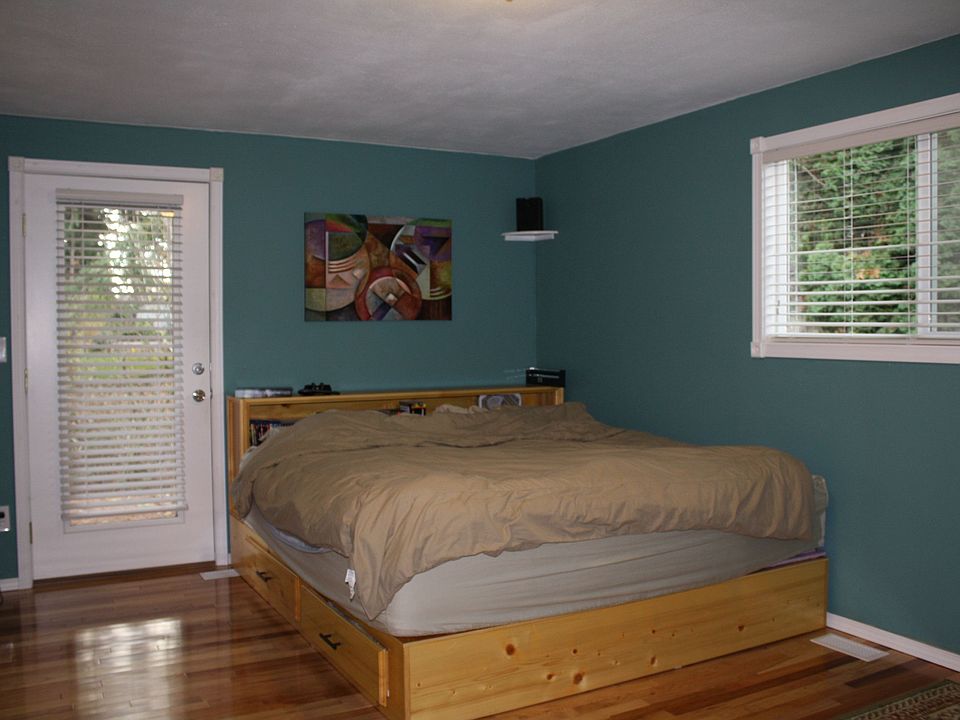 2nd image of 4092 NE Olympic Ct