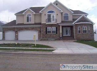 1228 E Bella Vista Dr, Fruit Heights, UT 84037