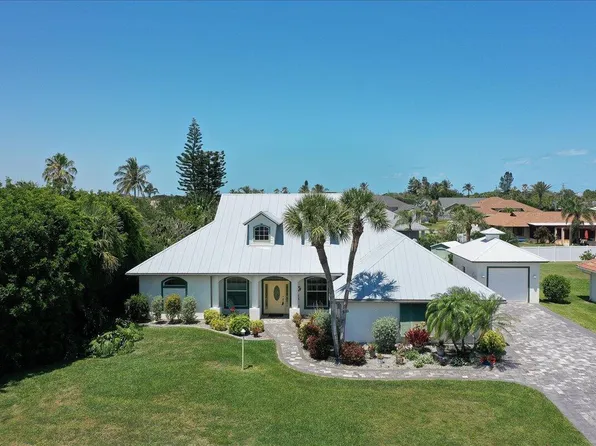 310 Woody Cir, Melbourne Beach, FL 32951