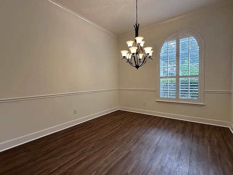 5204 Comfort Ct — Photo 6
