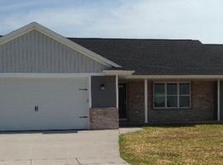 483 Harvest Hill Dr, Denmark, WI 54208