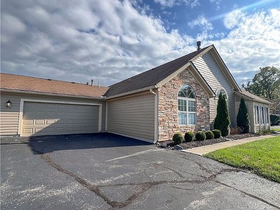 3rd image of 2325 Patrick Blvd