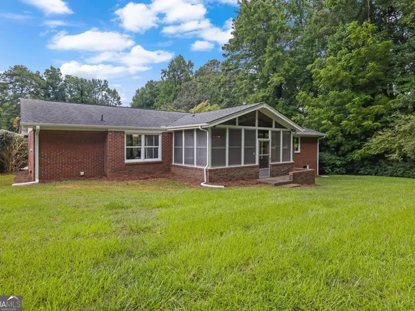 2905 Pine St, Duluth, GA 30096