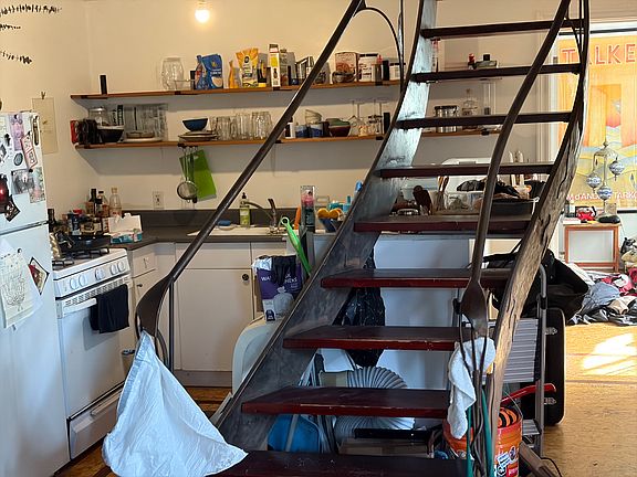 2nd image of 1444 Glendale Blvd #7