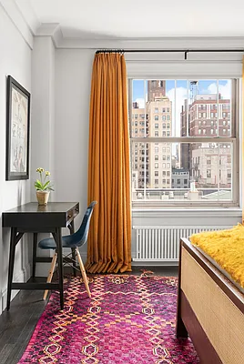 Sold by Douglas Elliman | media 24