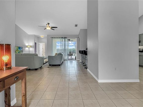 4th image of 11942 Willow Grove Ln