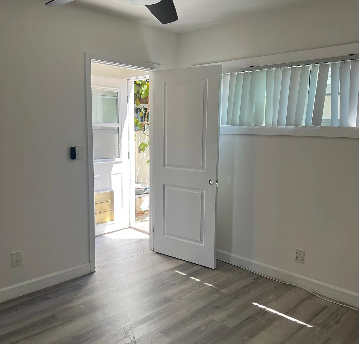 1 bed, 500 sqft, $1,975 — Photo 2