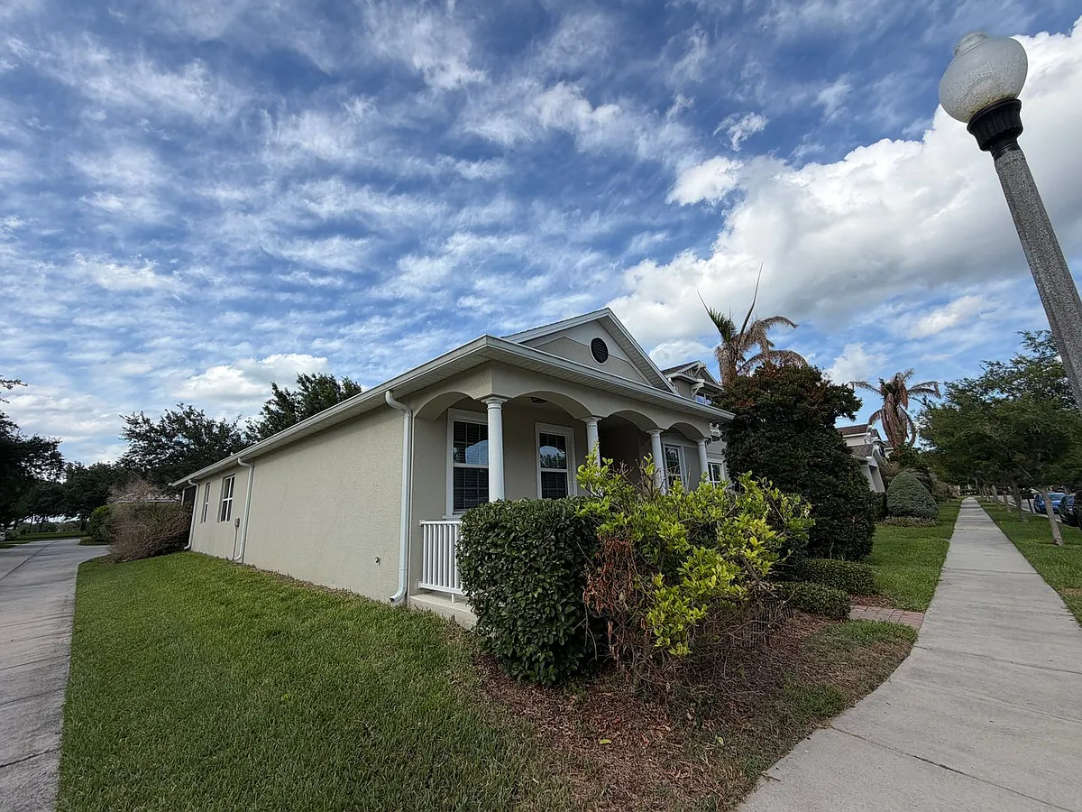 Building Photo - 14675 Bahama Swallow Blvd