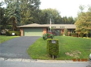 949 Sherry Ln, Lancaster, PA 17601