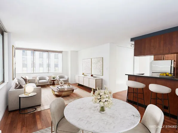 235 E 40th St APT 12D, New York, NY 10016