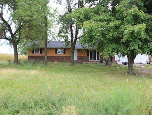 3rd image of 1836 County Road 1390