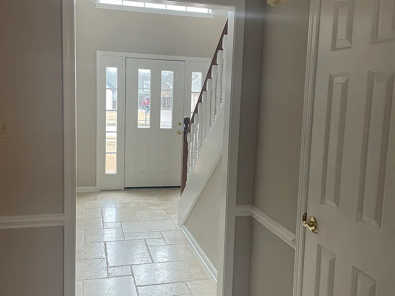 135 Cottonwood Dr — Photo 6