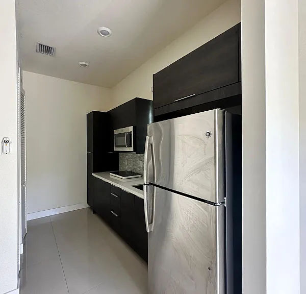 6681 NW 104th Ave — Photo 2