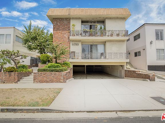 2nd image of 11733 Mayfield Ave