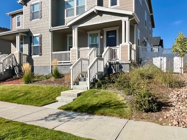 2493 Winding Dr, Longmont, CO 80504