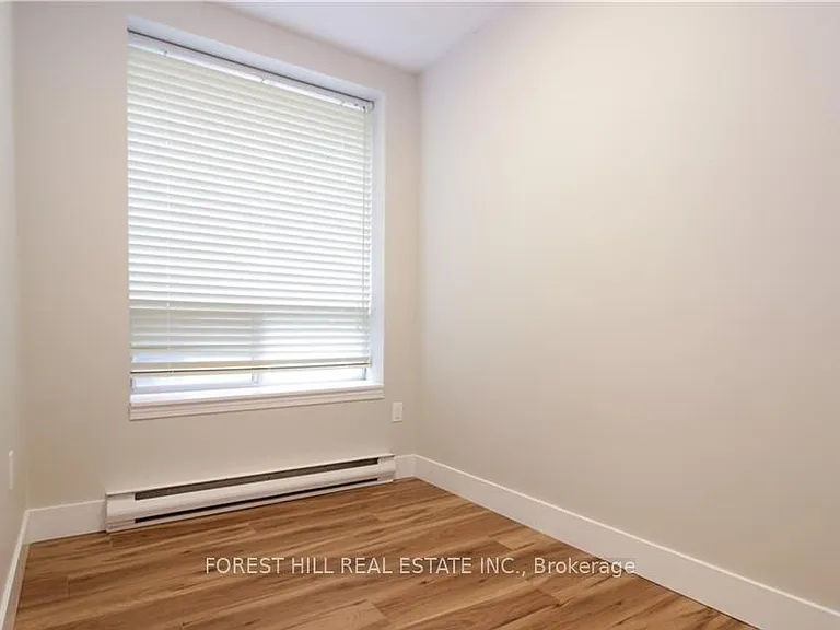 1510 Richmond St N #110 — Photo 16