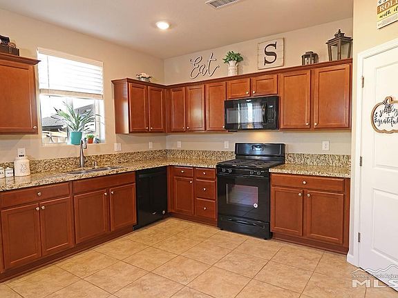 5th image of 6150 Sweet Cherry Dr