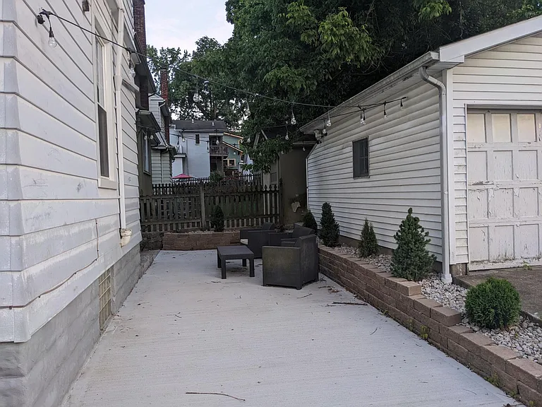 3537 Larkspur Ave #2 — Photo 45