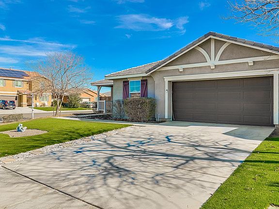 2nd image of 3411 Bryce Canyon Way