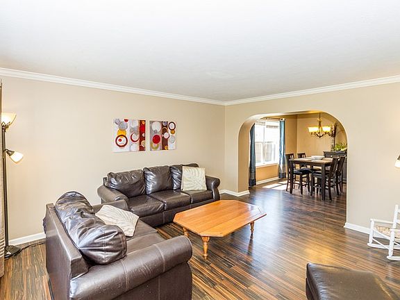 4th image of 17058 Troy Ln