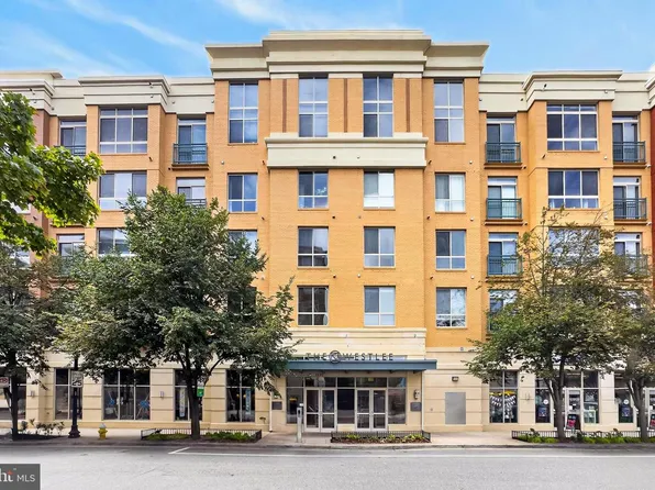 2200 N Westmoreland St Unit 329, Arlington, VA 22213