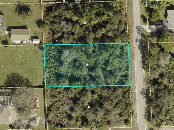 417 Prospect Ave, Lehigh Acres, FL 33972