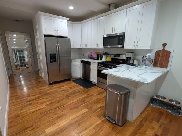 104 Broughton Ave Unit 1B