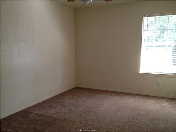 5th image of 2311 Pintail Ln